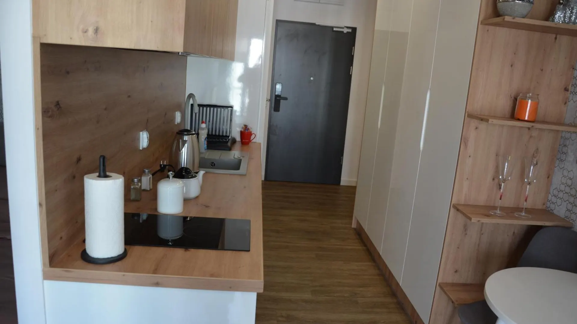 Jaworska 4 Apartments Вроцлав Польша